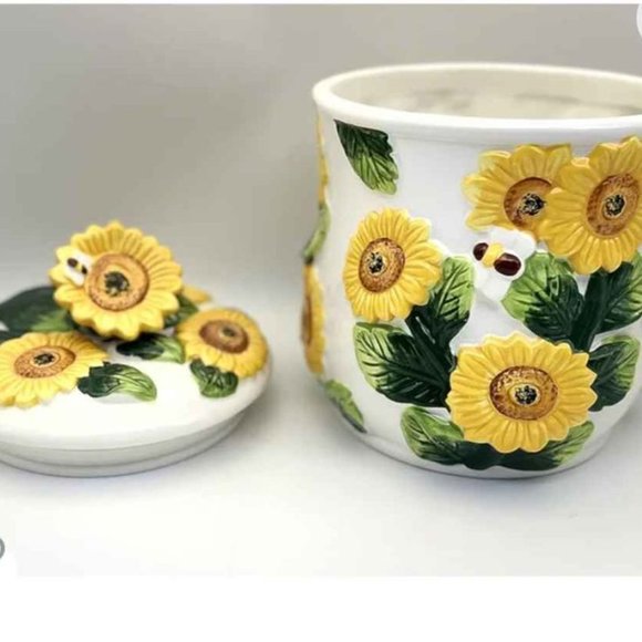 ACK 3-D Sunflower Hand Painted Cookie Jar - Picture 2 of 2